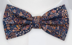 EXCLUSE ORANGE Fliege