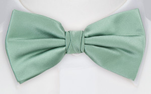 SATIN GREYED JADE Fliege