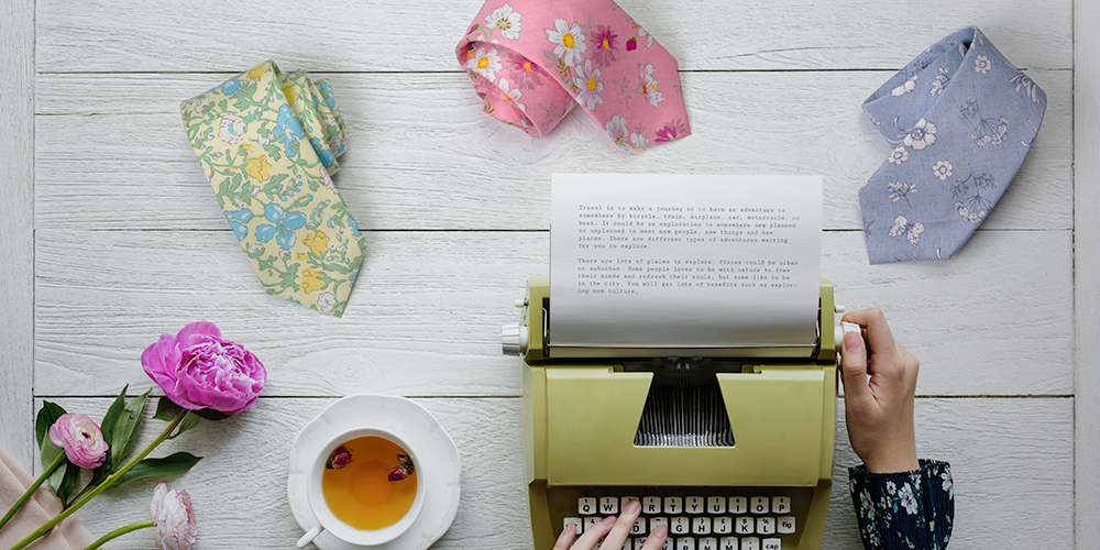 Fairy Tales Krawatten mit Blumen